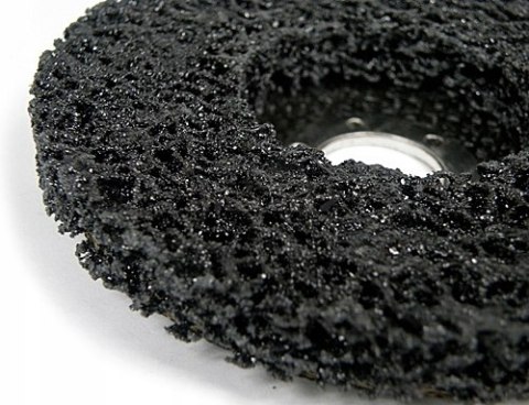 TARCZA ŚCIERNA ŚCIERNICA WŁÓKNINA DYSK POLERSKI 125 MM NASYP 40 MM X 15 MM