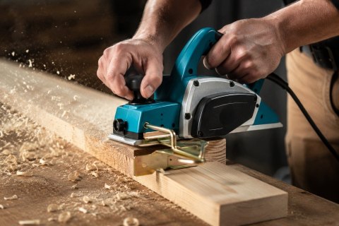 STRUG ELEKTRYCZNY DO DREWNA HEBLARKA 2000W HEBEL STOLARSKI 0-3MM